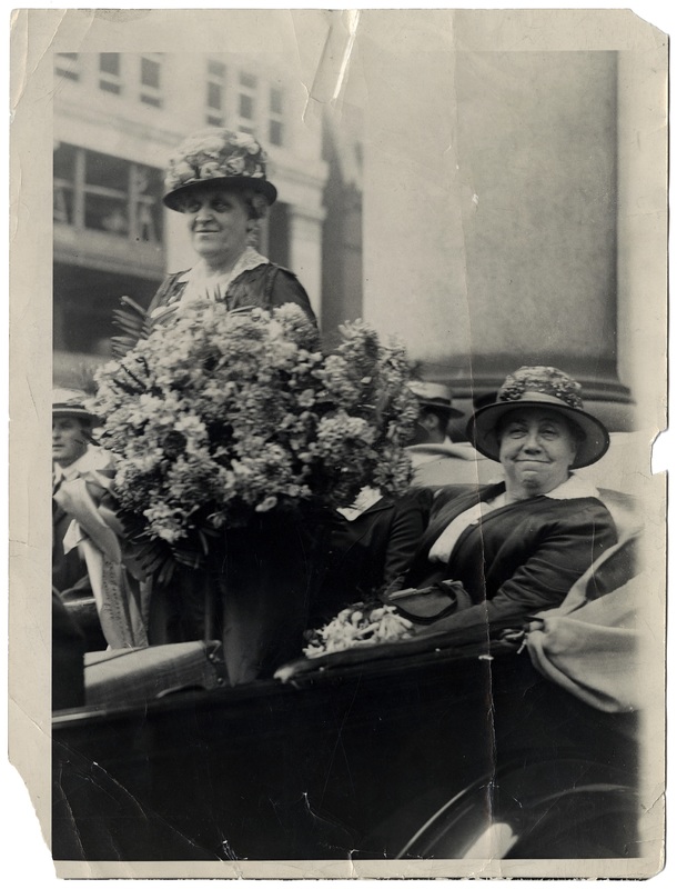 Harriet Taylor Upton (right) and Carrie Chapman Catt (left)